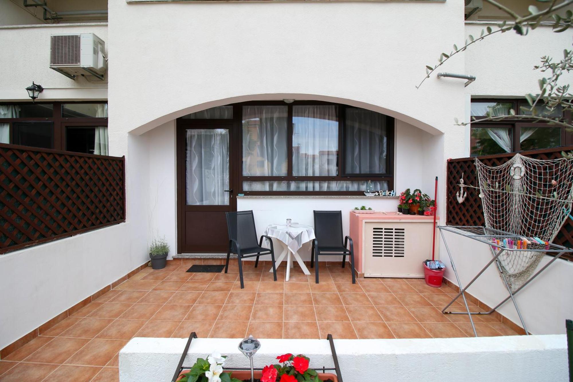 Apartment Svid Ровинь Экстерьер фото