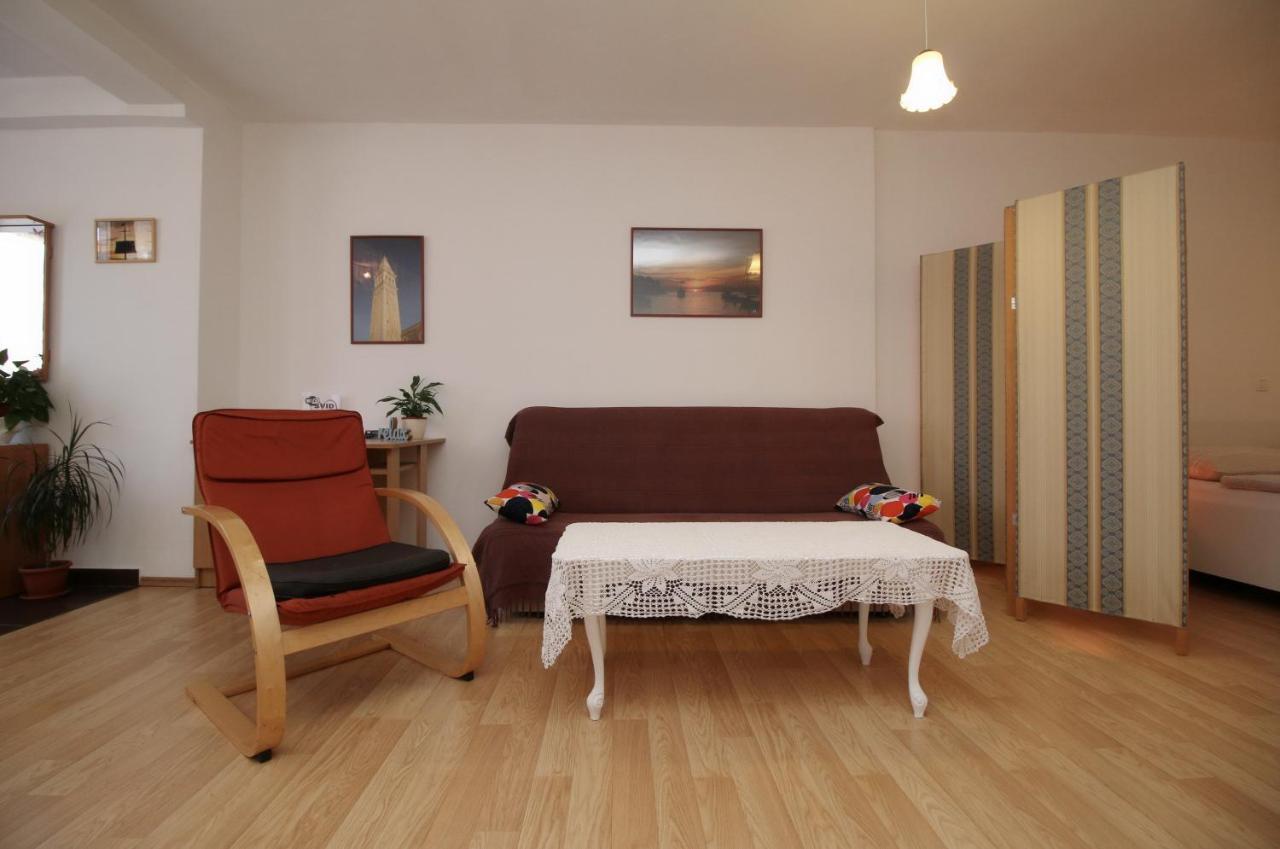 Apartment Svid Ровинь Экстерьер фото